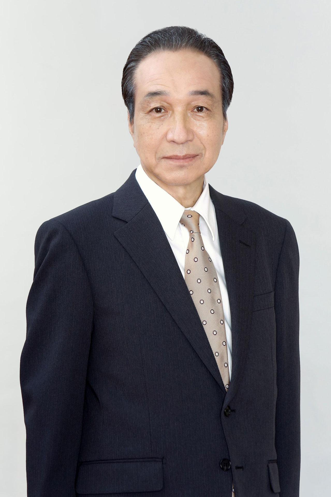 小日向文世