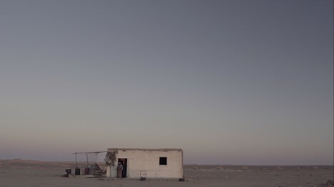 「サハラのカフェのマリカ」