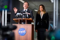 「ムーンフォール」