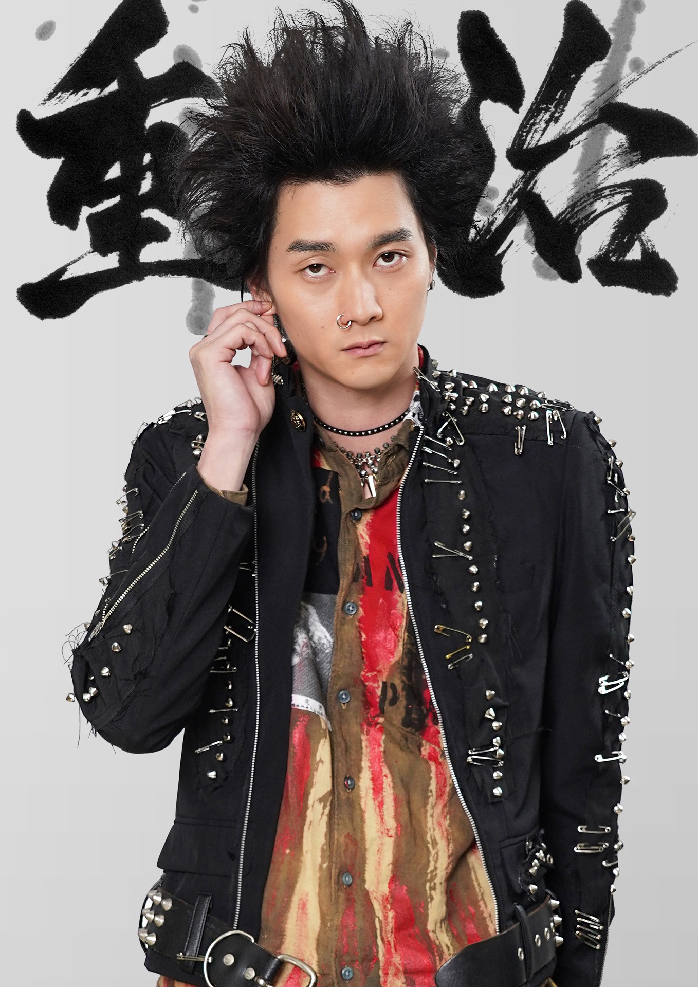 竹中重治を演じる柳俊太郎。