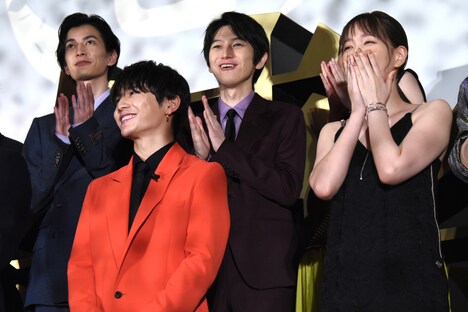 「鋼の錬金術師 完結編 最後の錬成」公開記念舞台挨拶の様子。