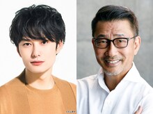 左から岡田将生、中井貴一。