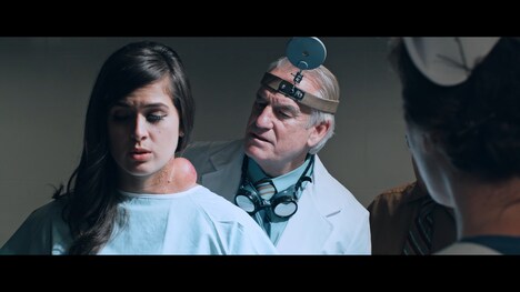 「ザ・シスト／凶悪性新怪物」