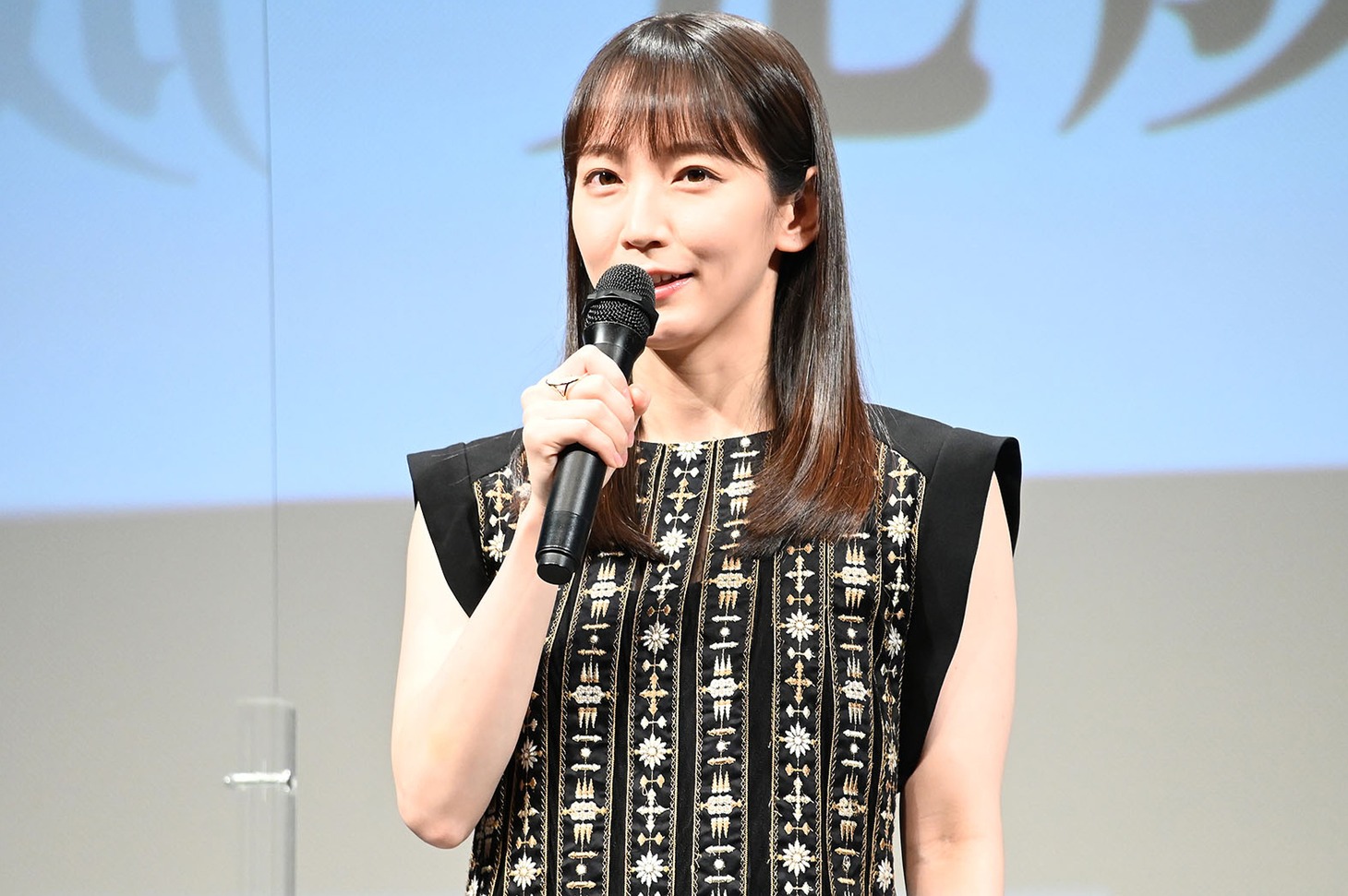 吉岡里帆