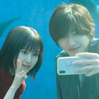 道枝駿佑と福本莉子がアドリブ「セカコイ」デート写真解禁、三木孝浩との鼎談も
