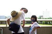 井浦新による「こちらあみ子」の写真。