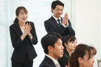 「5つの歌詩（うた）」より「マスカラまつげ」。