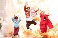 「スーパー戦闘 純烈ジャー 追い焚き☆御免」新場面写真