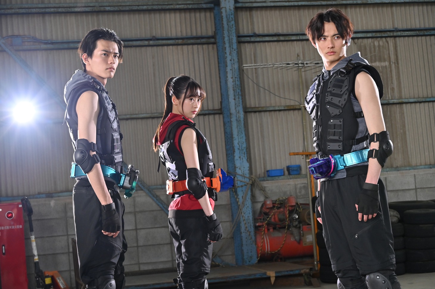「劇場版 仮面ライダーリバイス バトルファミリア」