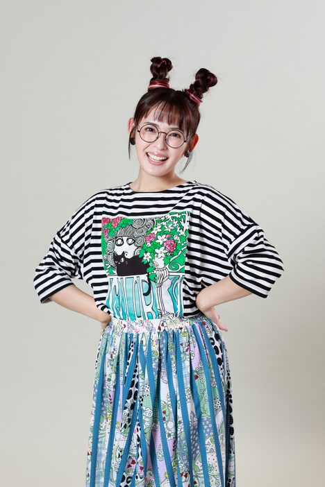 矢作穂香扮する山田小春。