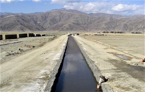 「劇場版 荒野に希望の灯をともす」