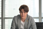 宮野真守演じる丹澤文彦。