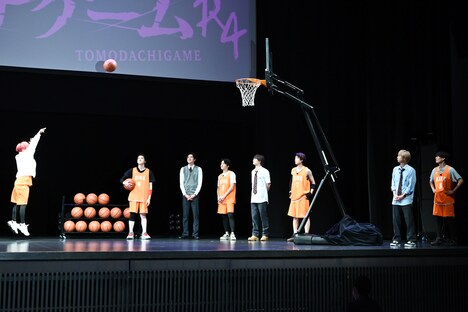 「フリースロー暴露ゲーム」の様子。