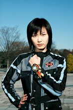 長澤奈央演じるハリケンブルー / 野乃七海。