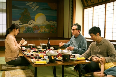 「グッバイ・クルエル・ワールド」新場面写真