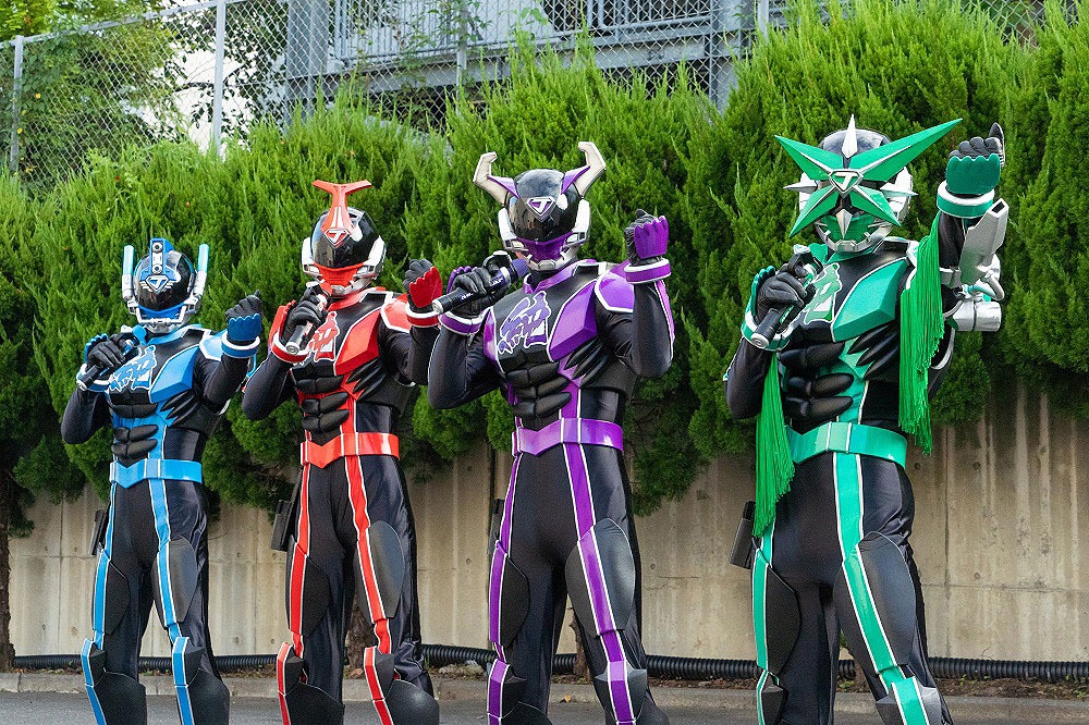 「スーパー戦闘 純烈ジャー 追い焚き☆御免」新場面写真
