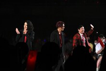 左から粗品、山田裕貴、せいや。