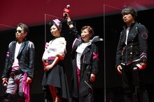 左から平田広明、岡村明美、田中真弓、中井和哉。