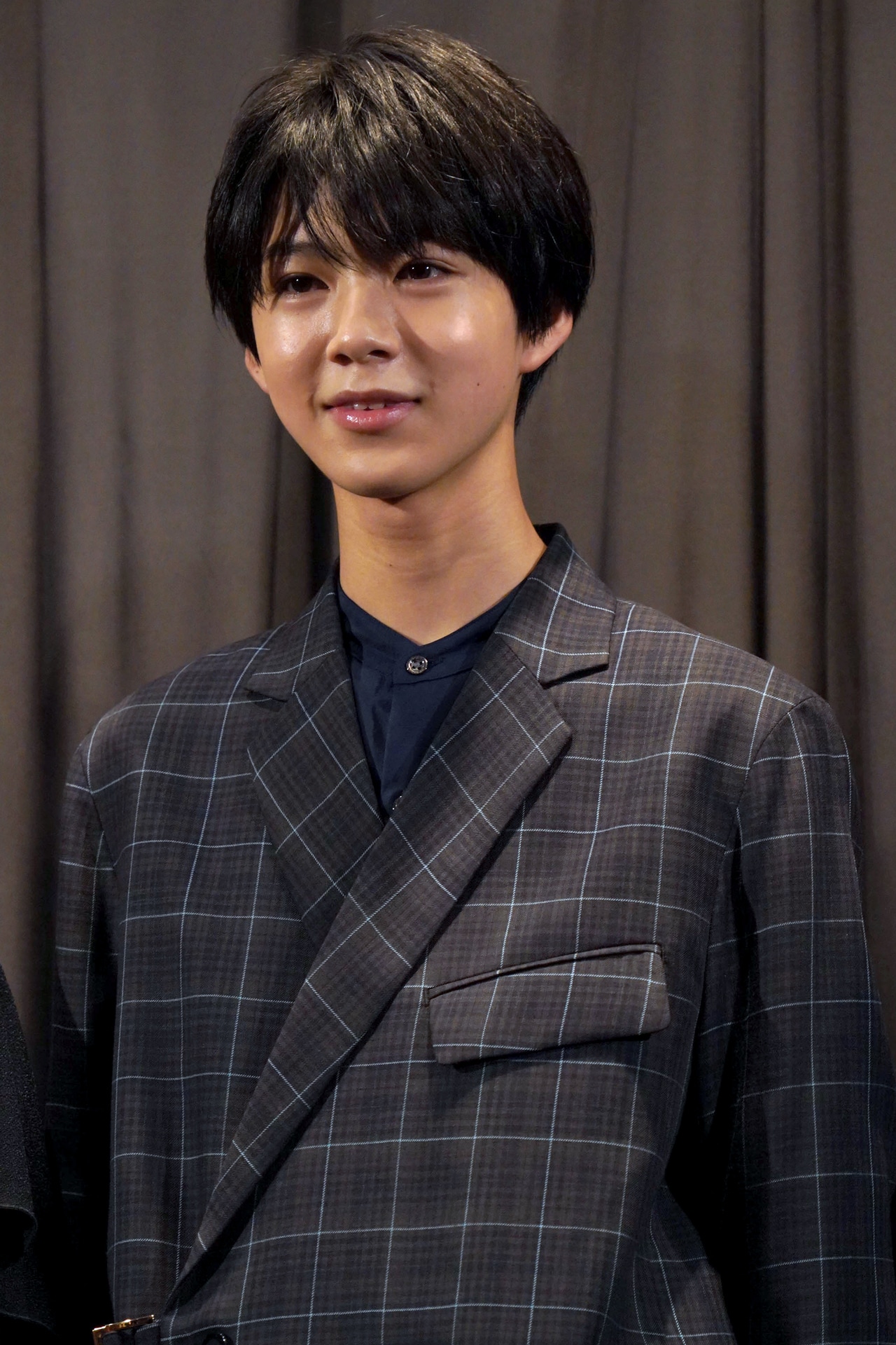 白鳥晴都