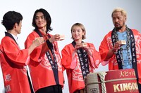 「キングダム2 遥かなる大地へ」大ヒット御礼舞台挨拶の様子。