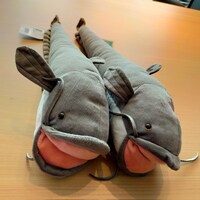 Twitterキャンペーン賞品のぬいぐるみ。