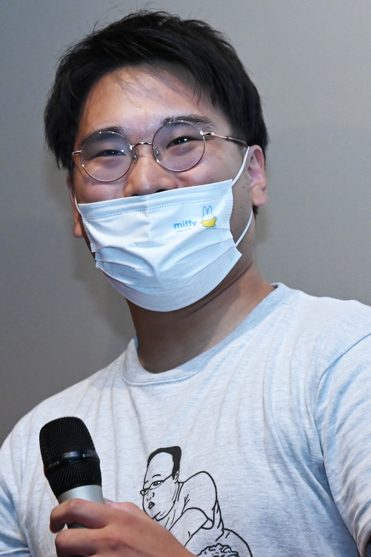 阪元裕吾