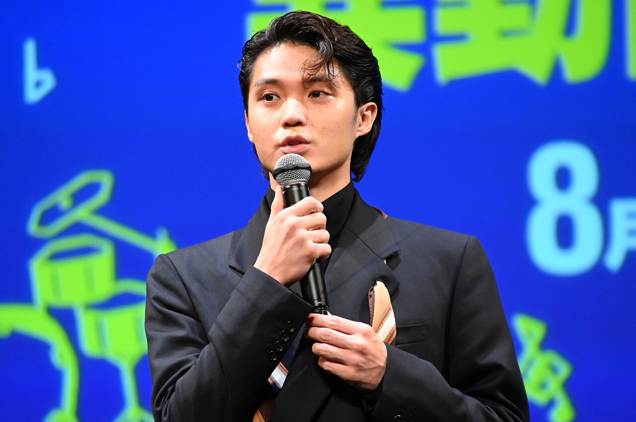 磯村勇斗 - 「異動辞令は音楽隊！」阿部寛、清野菜名と高杉真宙