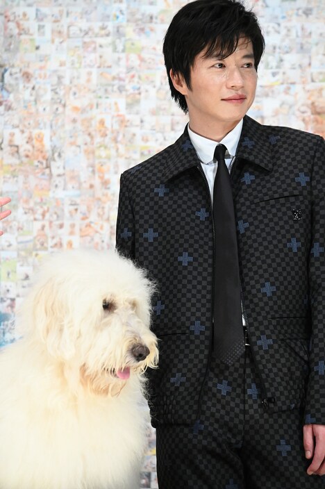 左からベック、田中圭。