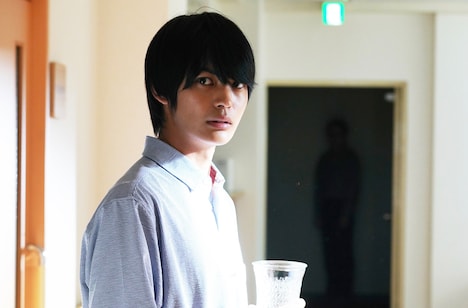 「非常通報」より、神尾楓珠演じる高橋亮太。