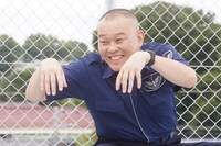 「非常通報」より、千原せいじ演じる西田哲志。