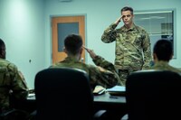 「ザ・コントラクター」