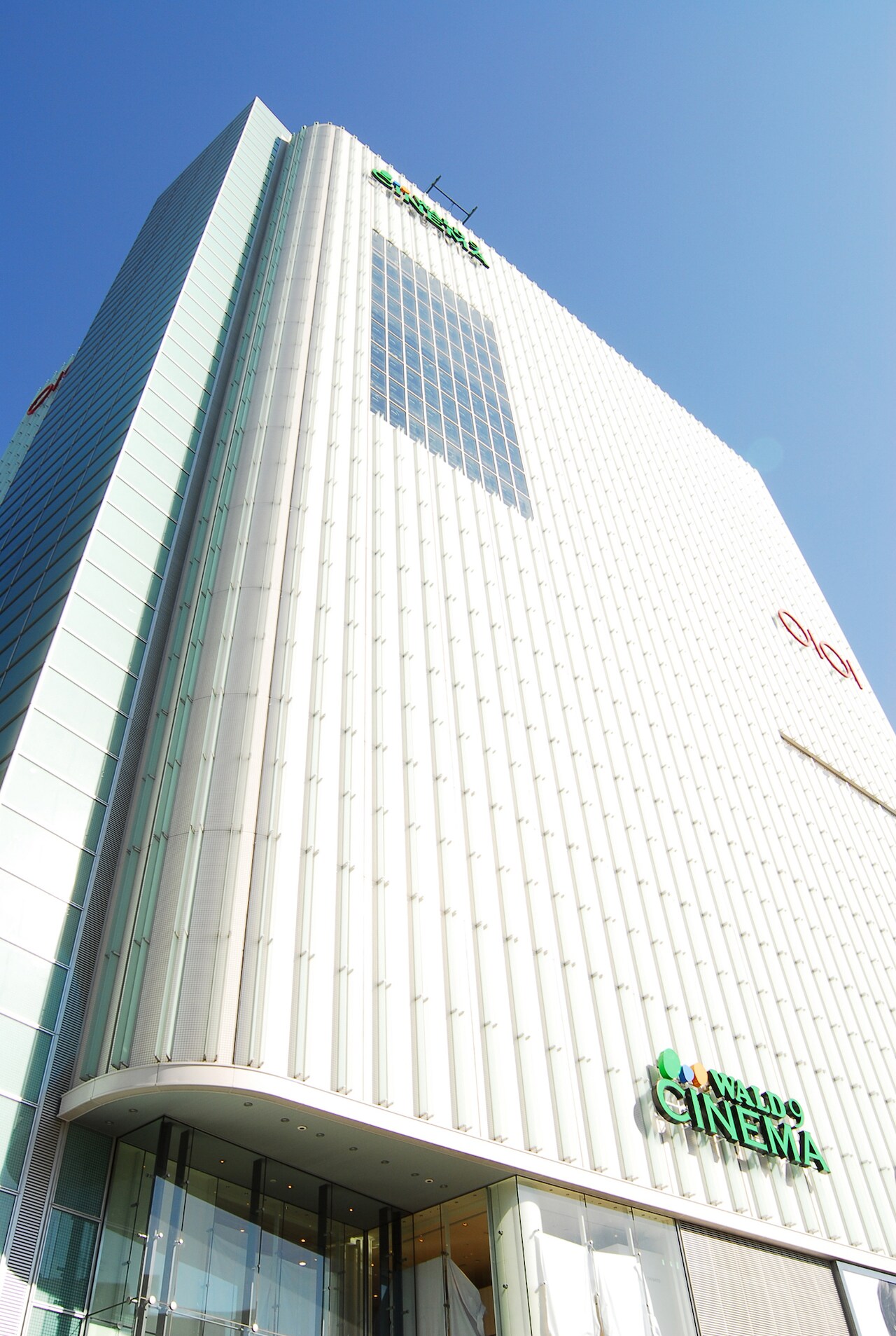 新宿バルト9、今冬に新宿エリア初のドルビーシネマ導入