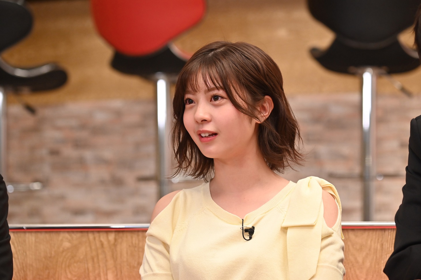 鞍馬祢音 / 仮面ライダーナーゴ役の星乃夢奈。