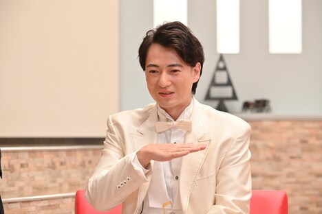 ギロリ役の忍成修吾。