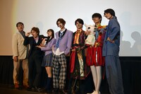 左から田崎竜太、鈴木浩文、志田こはく、樋口幸平、石川雷蔵、柊太朗、別府由来。