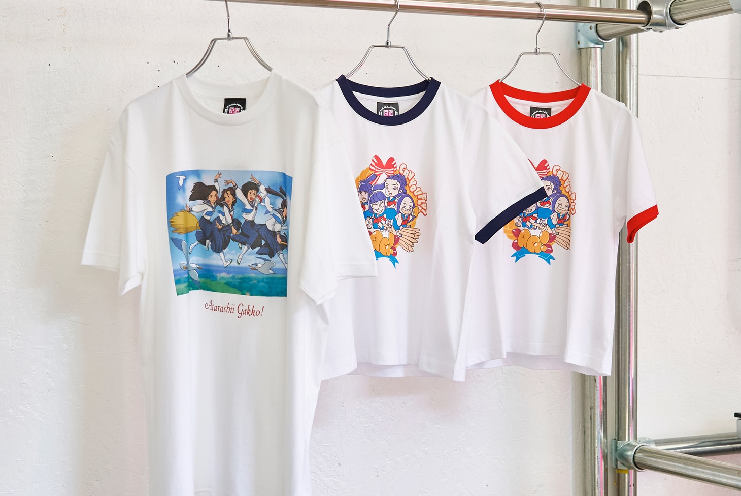 日本オリジナルアイテムの一部。