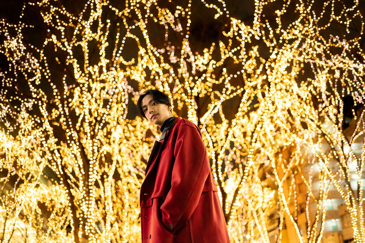 黒羽麻璃央の3rd写真集が発売、地元・仙台で撮り下ろし