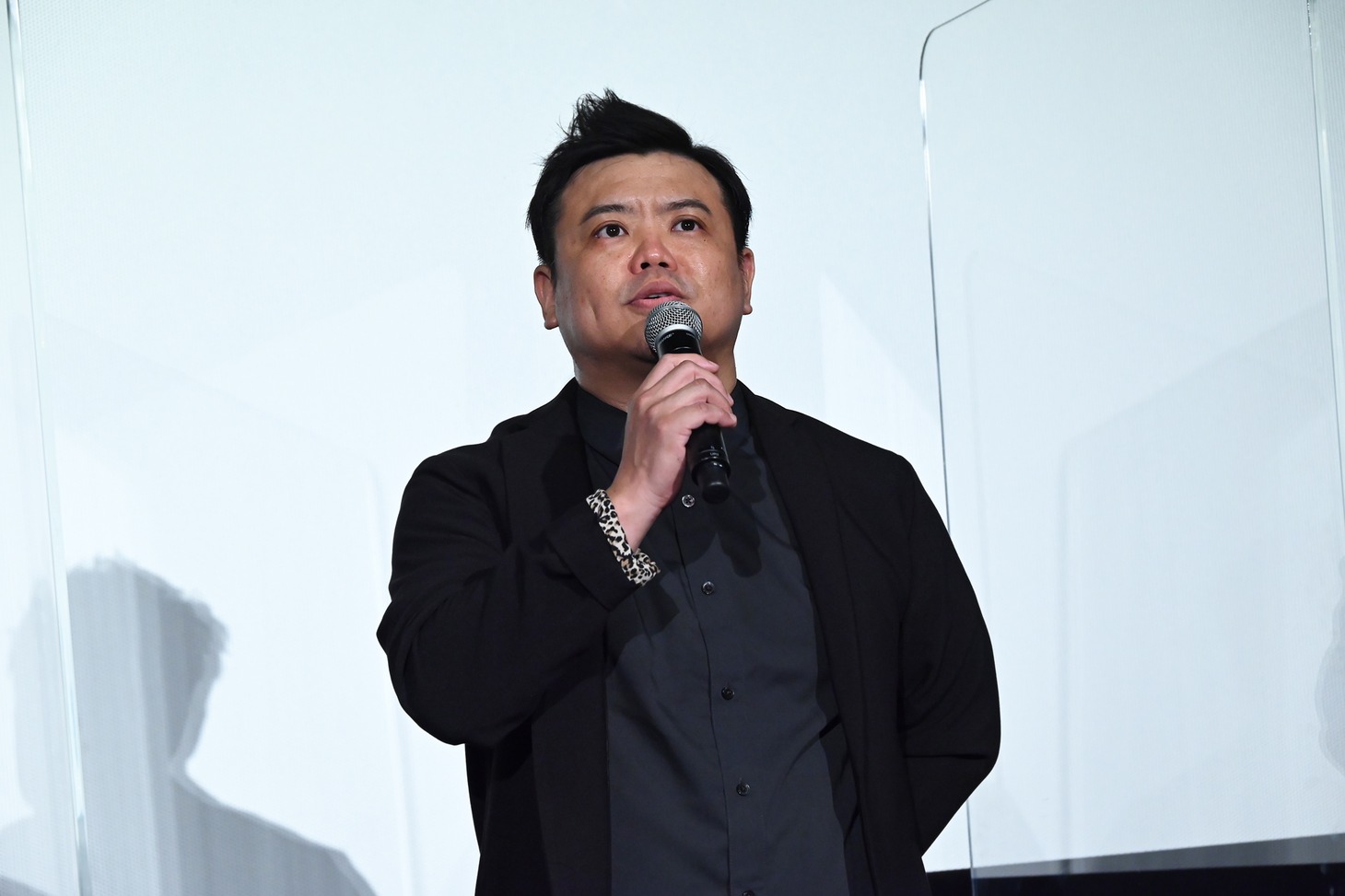 飯塚健監督