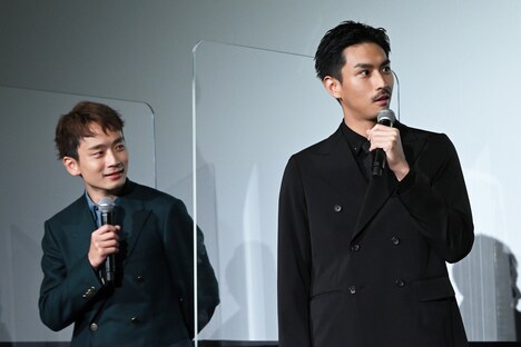 左から三浦健人、市川知宏。