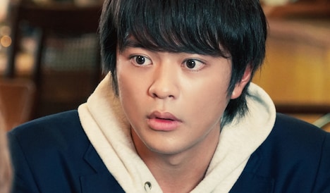 大倉忍役の今井悠貴。