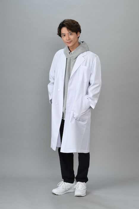 君嶋直樹役の小池徹平。