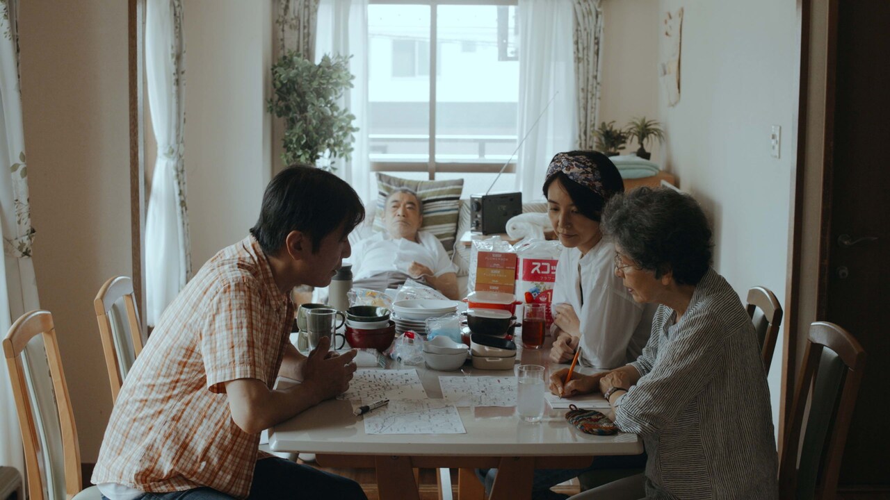 深川栄洋の自主映画「42-50 火光」に加賀まりこ、柄本明、白川和子が出演