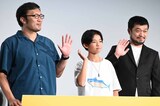 左から金沢知樹、原田琥之佑、竹原ピストル。