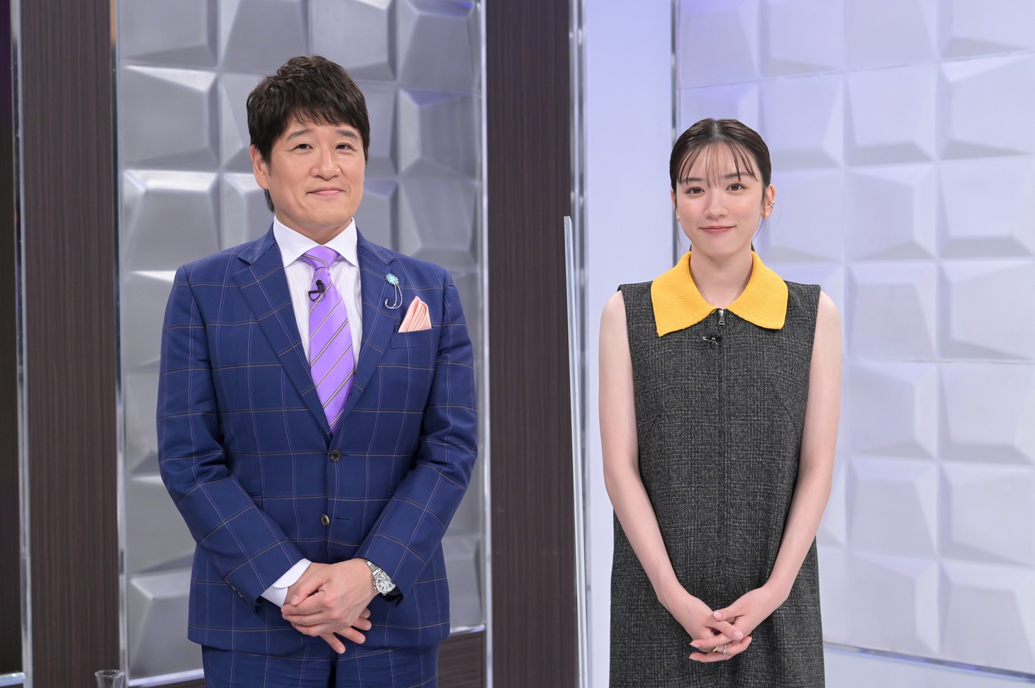 左から林修、永野芽郁。