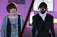 左から松本梨香演じる藤本光子、ミスタイタン。