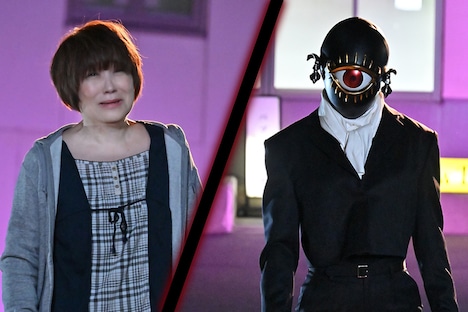 左から松本梨香演じる藤本光子、ミスタイタン。