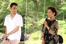 左から菅田将暉、原田美枝子。