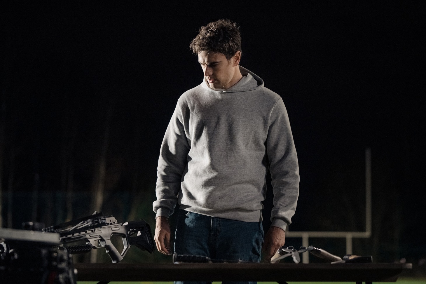 「デュアル」新場面写真