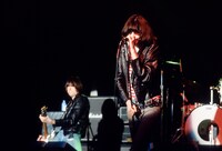 「ロックンロール・ハイスクール」新場面写真