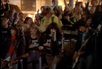 「ロックンロール・ハイスクール」新場面写真